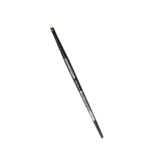 Games Workshop Warhammer Pro Tone Drybrush Small, a fine detail brush for miniature painting and shading techniques.