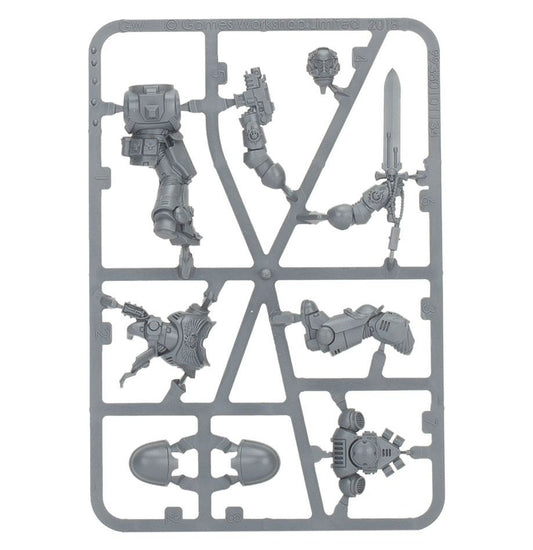 SPACE MARINES: PRIMARIS LIEUTENANT WITH POWER SWORD - Mighty Melee Games